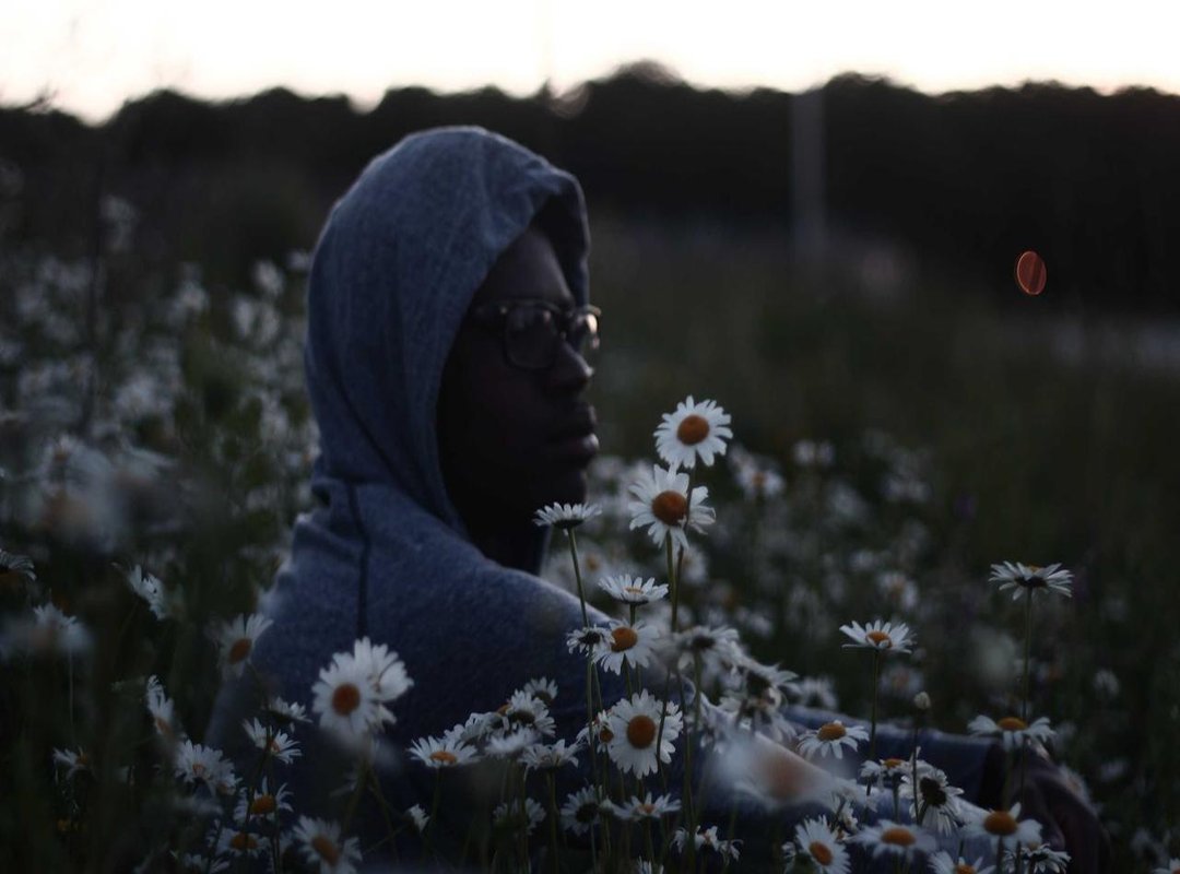 Making It Personal: How to Create Your Own Kiss Hug GIF